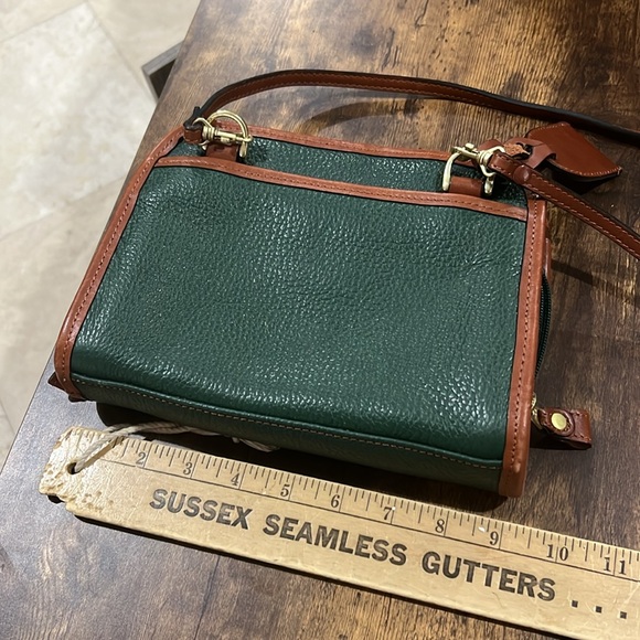 Vintage Liz Claiborne Hunter Green Leather Purse - Picture 9 of 10